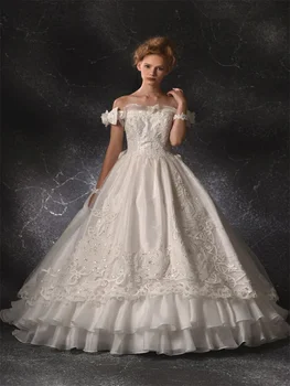 Kamuolys Suknelė Elegantiškas Vestuvių Svečių Prom Dresses Nuo Peties Rankovių Grindų Ilgis Tiulio Su Appliques 2023 Puošnus Gėlių